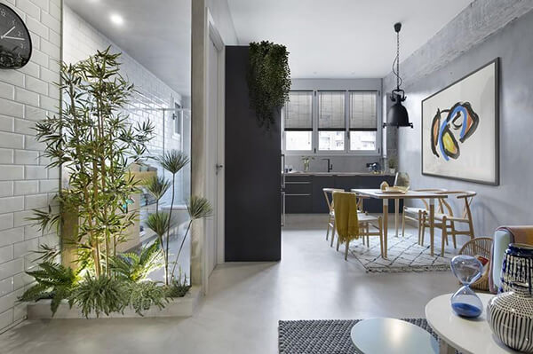 Greenery Filled Apartment in Barcelona